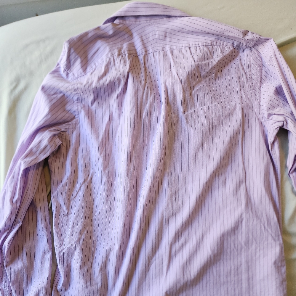 Button up - Picture 2 of 3